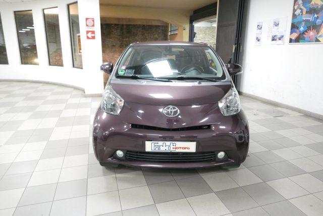 TOYOTA iQ 1.0 CVT Lounge