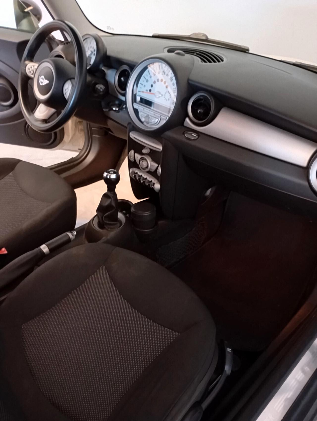 Mini 1.6 16V Cooper