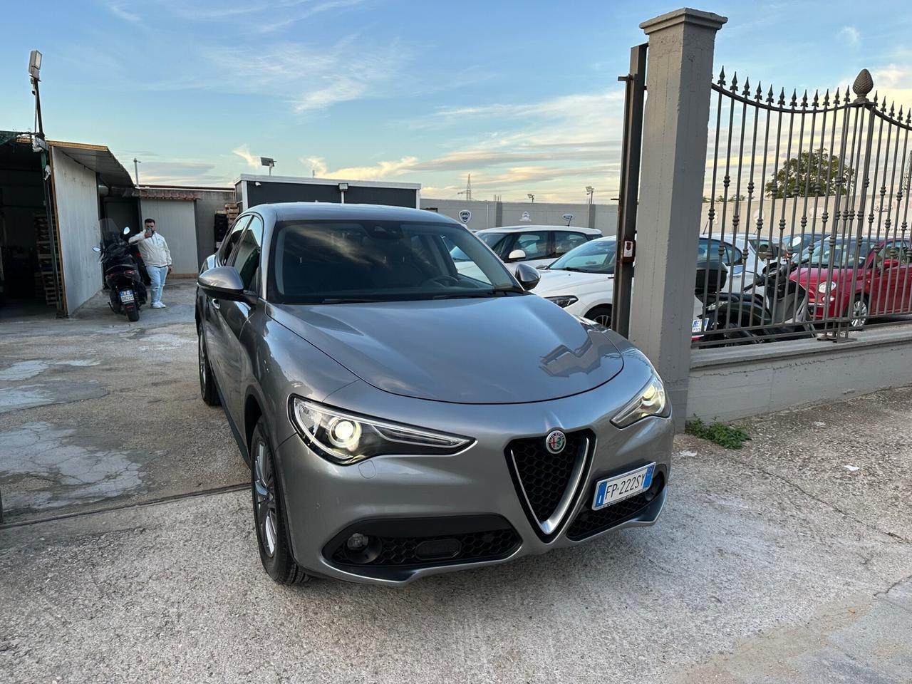 Alfa Romeo Stelvio 2.2 Turbodiesel 210 CV AT8 Q4 E