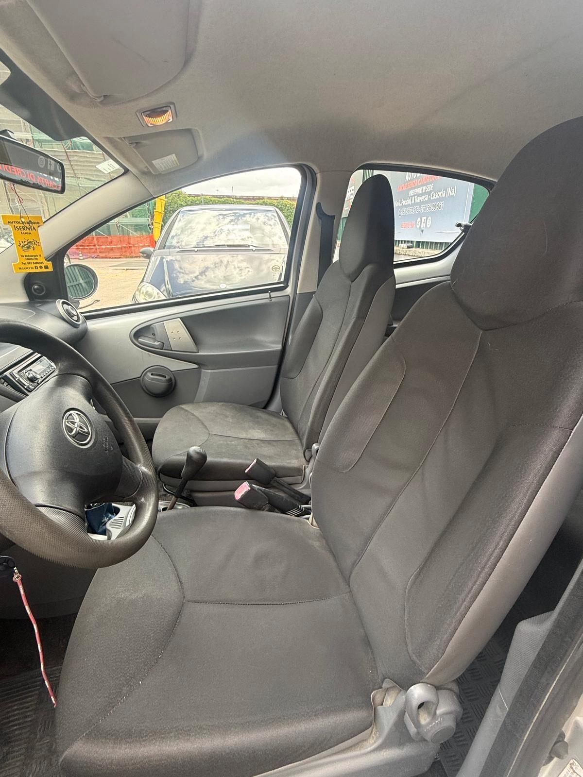 Toyota Aygo 1.0 12V VVT-i 5 porte Sol GPL