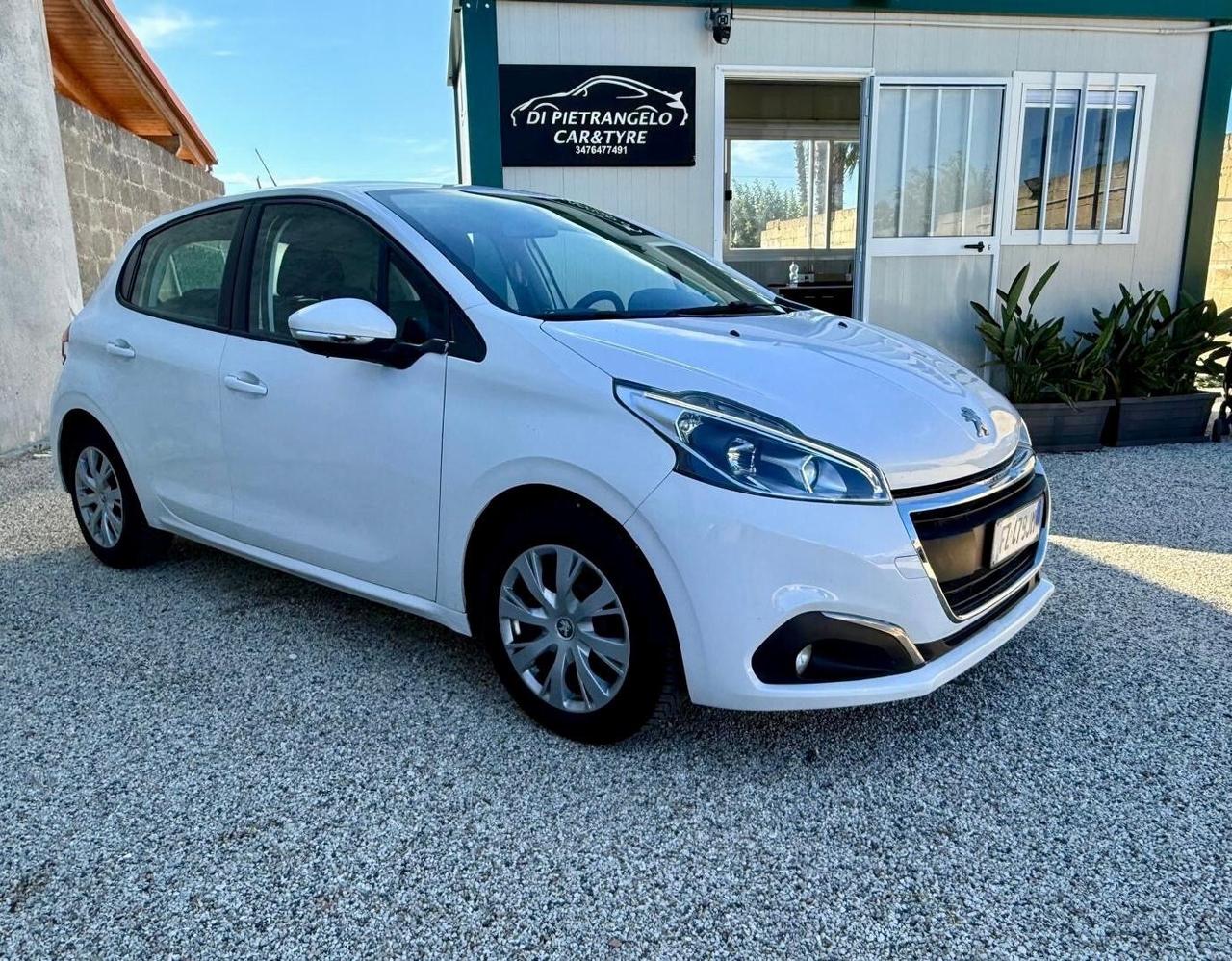 Peugeot 208 BlueHDi 100 S&S 5 porte Active N1 autocarro
