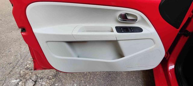 VOLKSWAGEN up! 1.0 5p. move up!