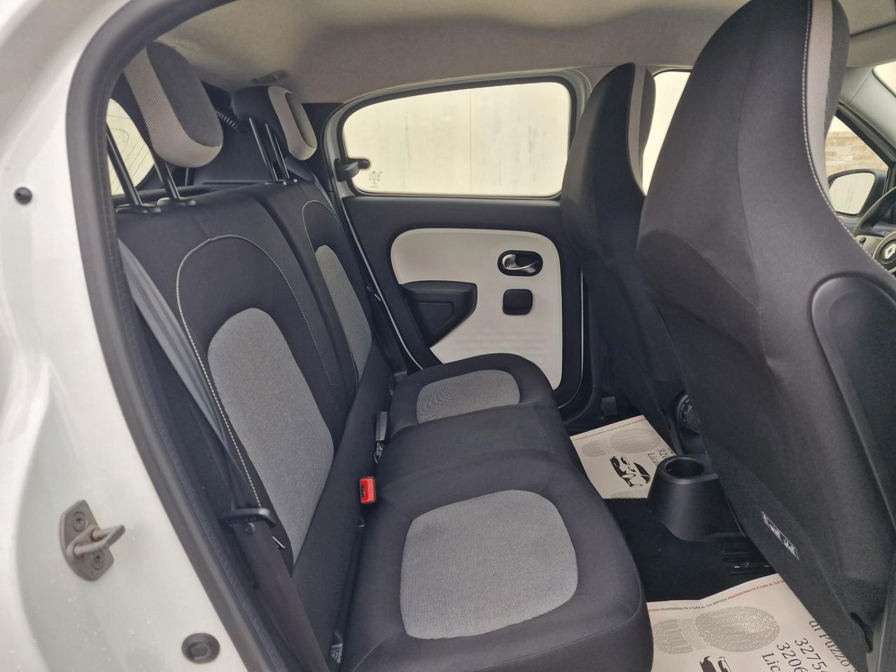 Renault Twingo 1.0 benzina 70cv Limited