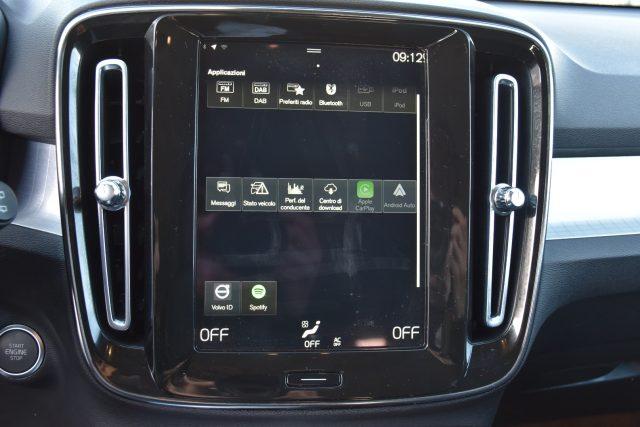 VOLVO XC40 T4 Recharge Plug-in Hybrid Inscription Expression