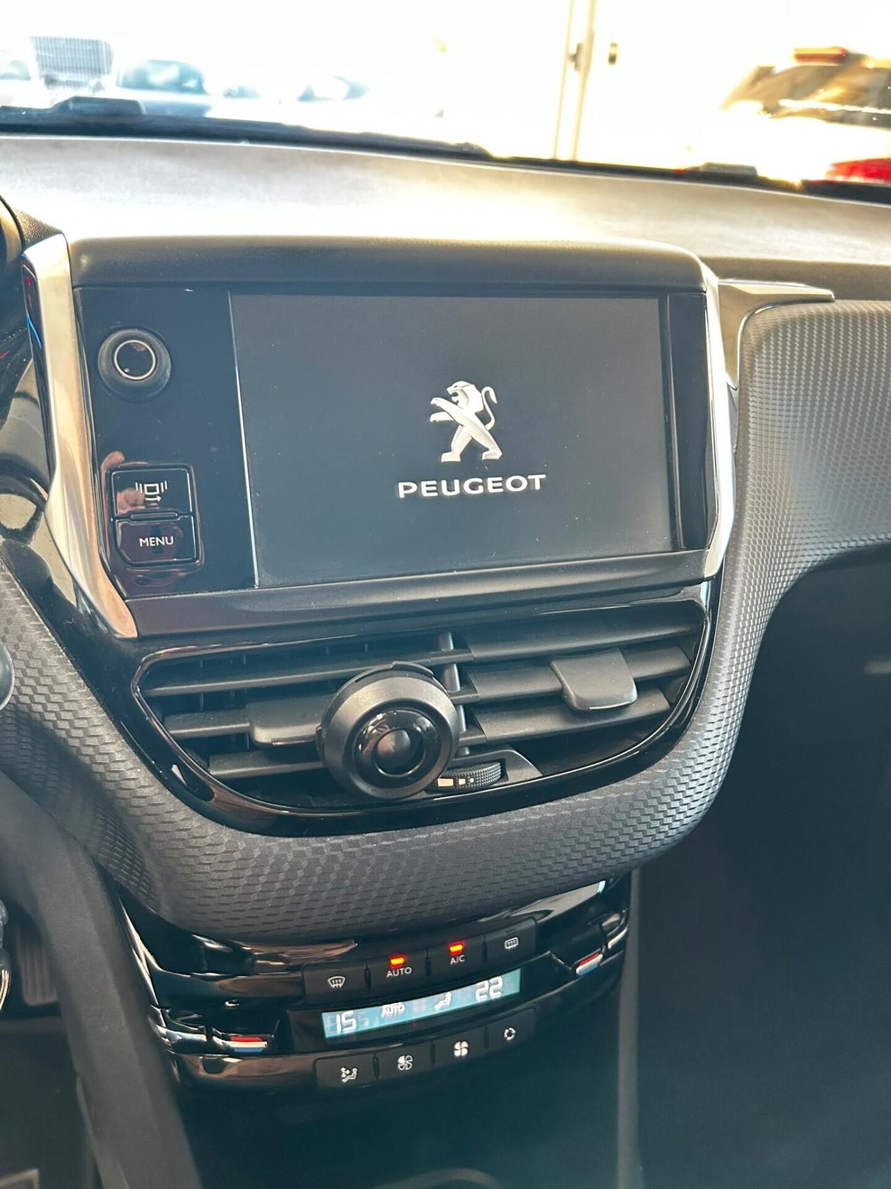 Peugeot 2008 1.6 e-HDi X NEOPATENTATI 2014