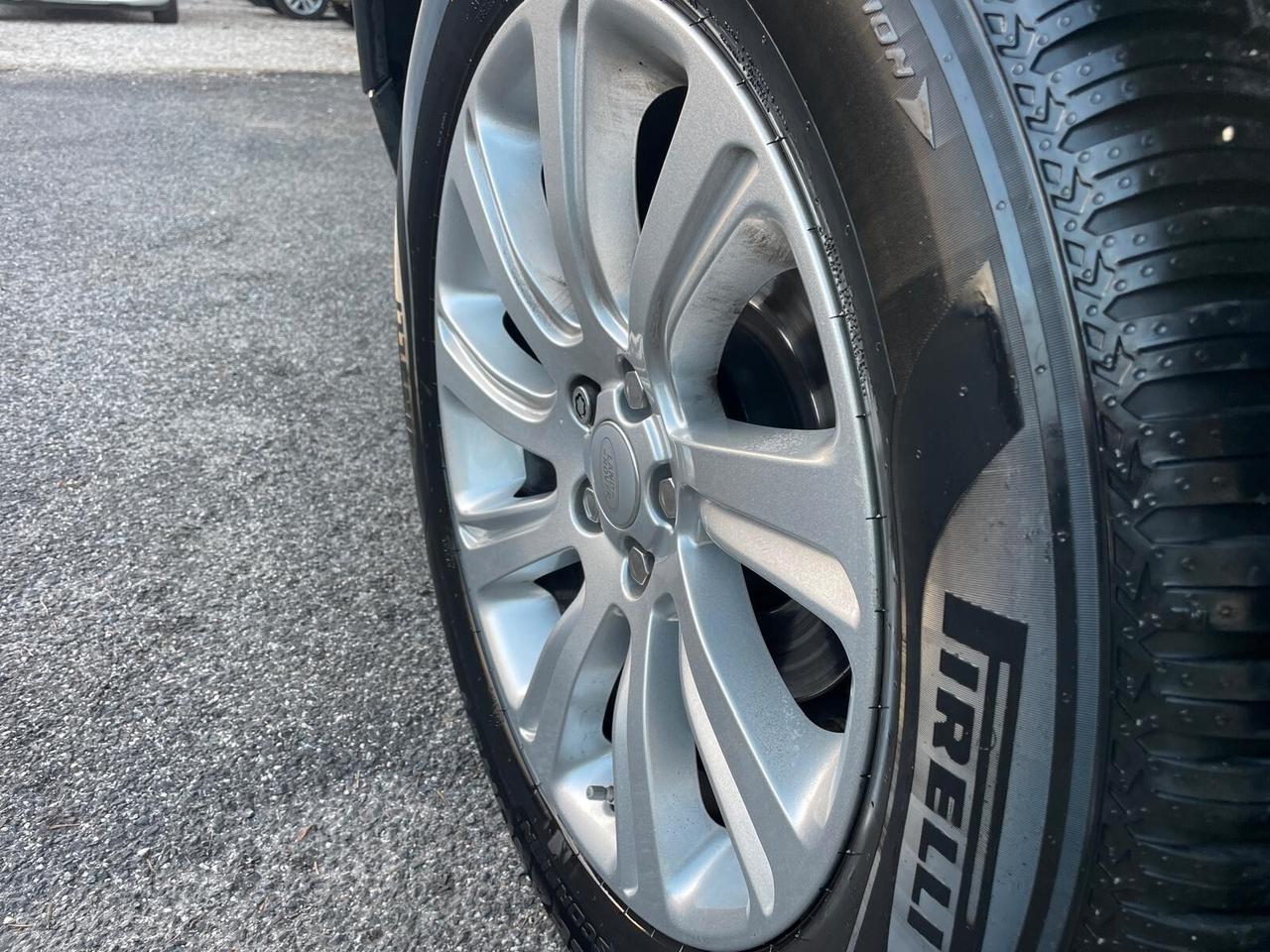 Land Rover Discovery Sport 2.0 TD4 150 CV HSE