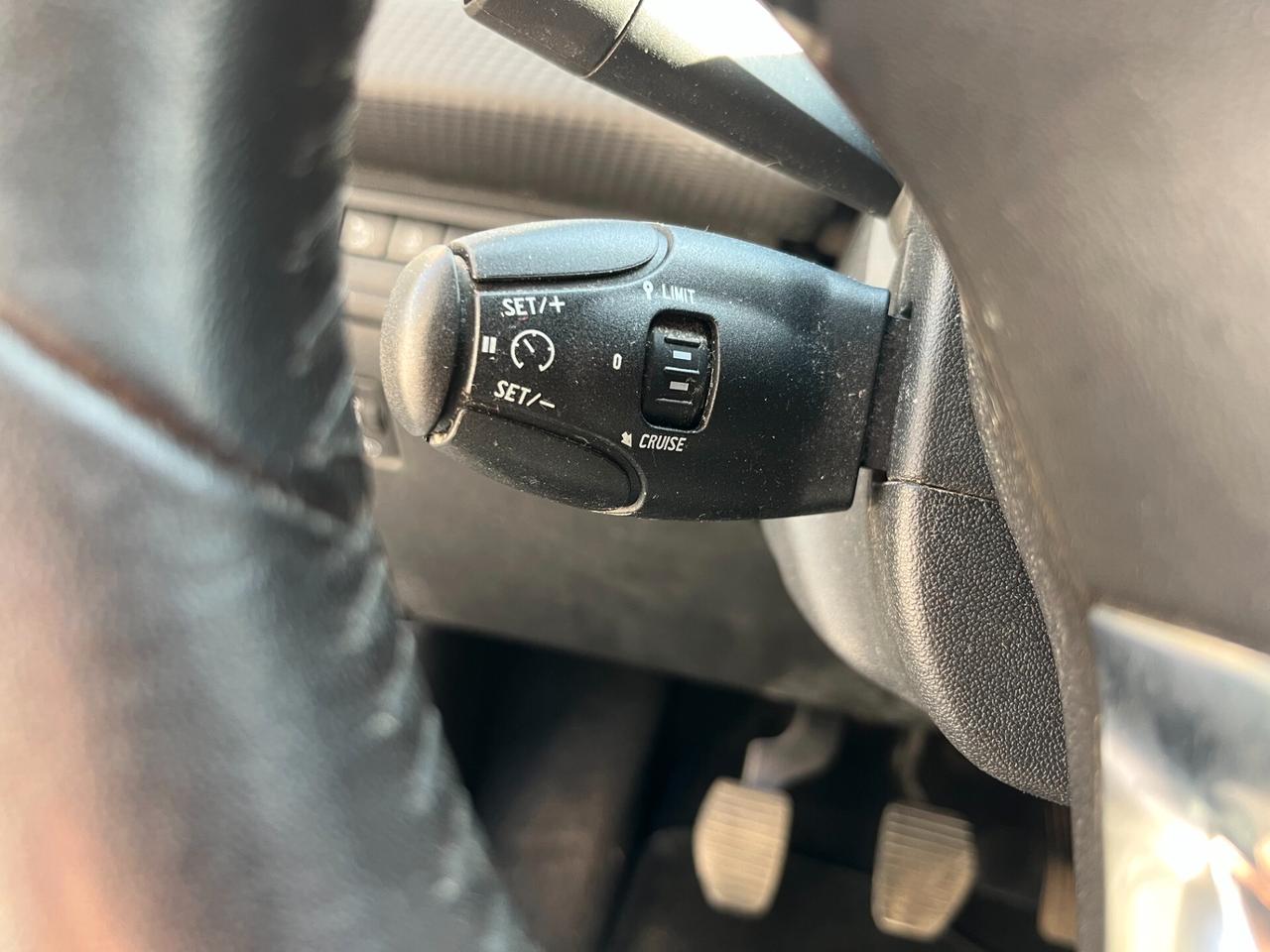 Peugeot 2008 1.6 e-HDi 92 CV Stop&Start Active