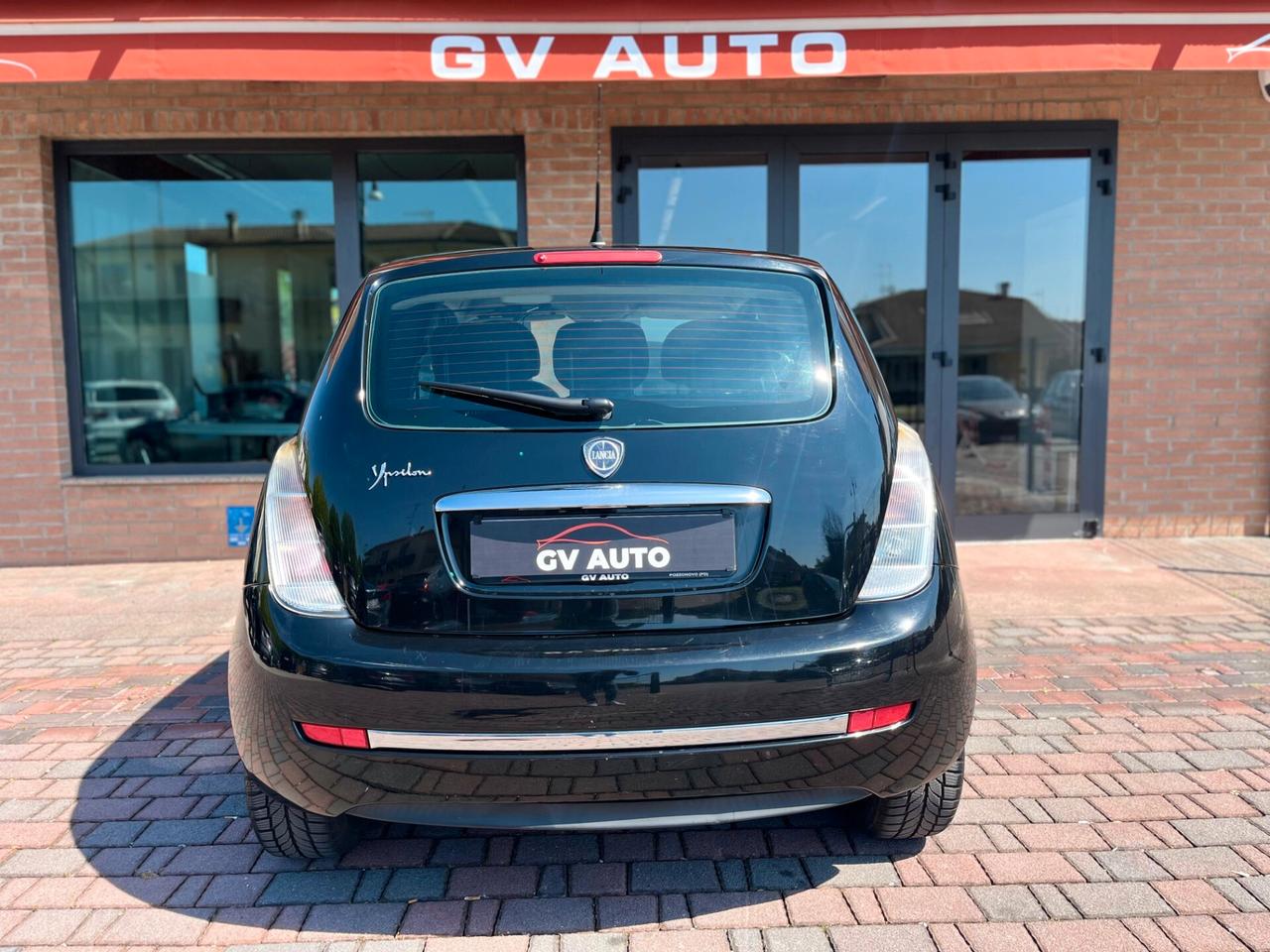 Lancia Ypsilon 1.2 Oro Plus