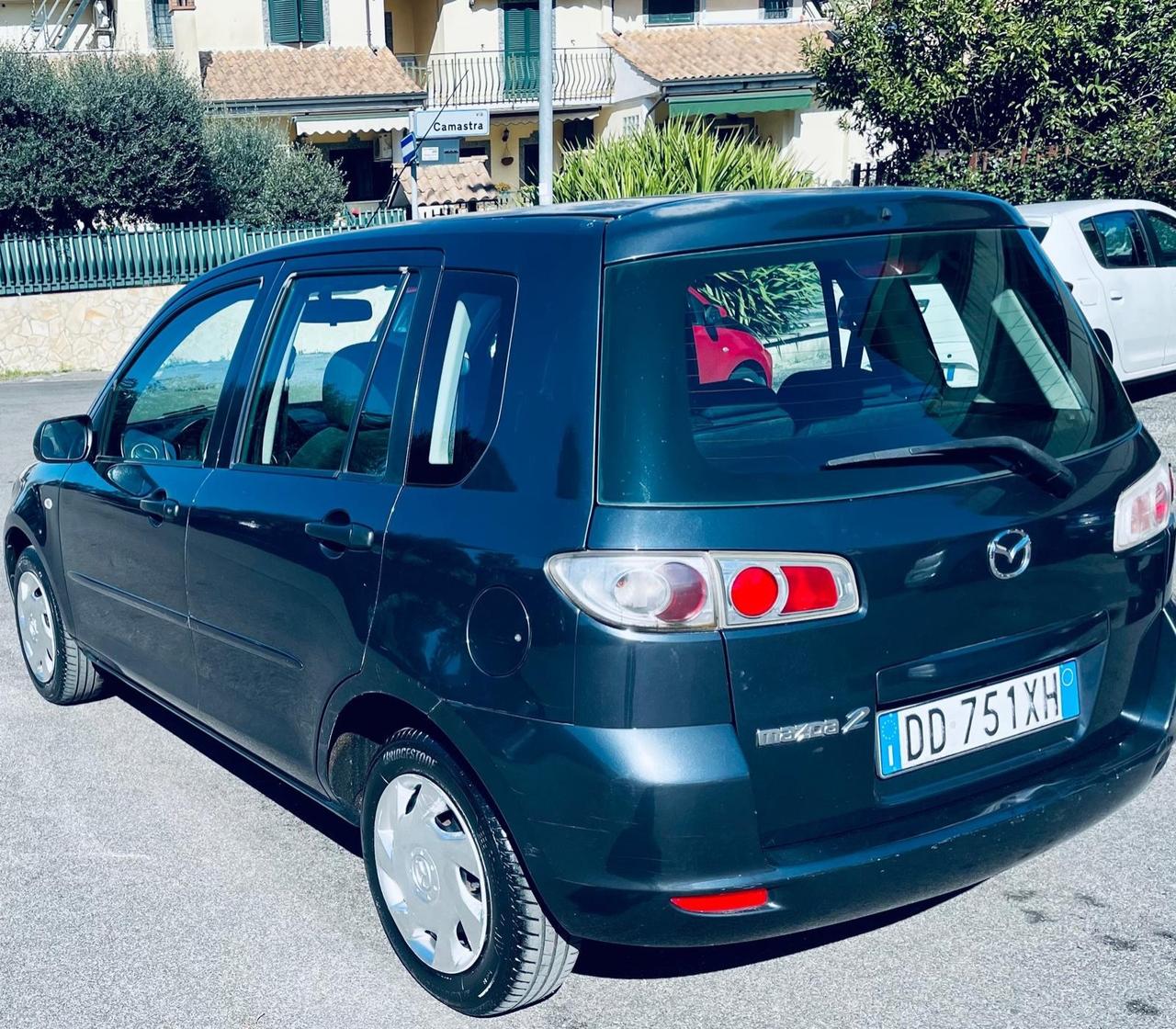 Mazda 2 Mazda2 1.2 16V 5p. !!130.000!!