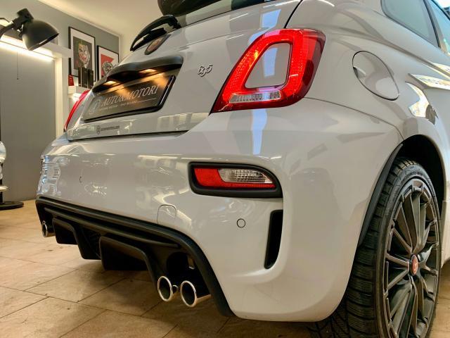 Abarth 695 695 1.4 t-jet Competizione 180cv MTA pari al nuovo