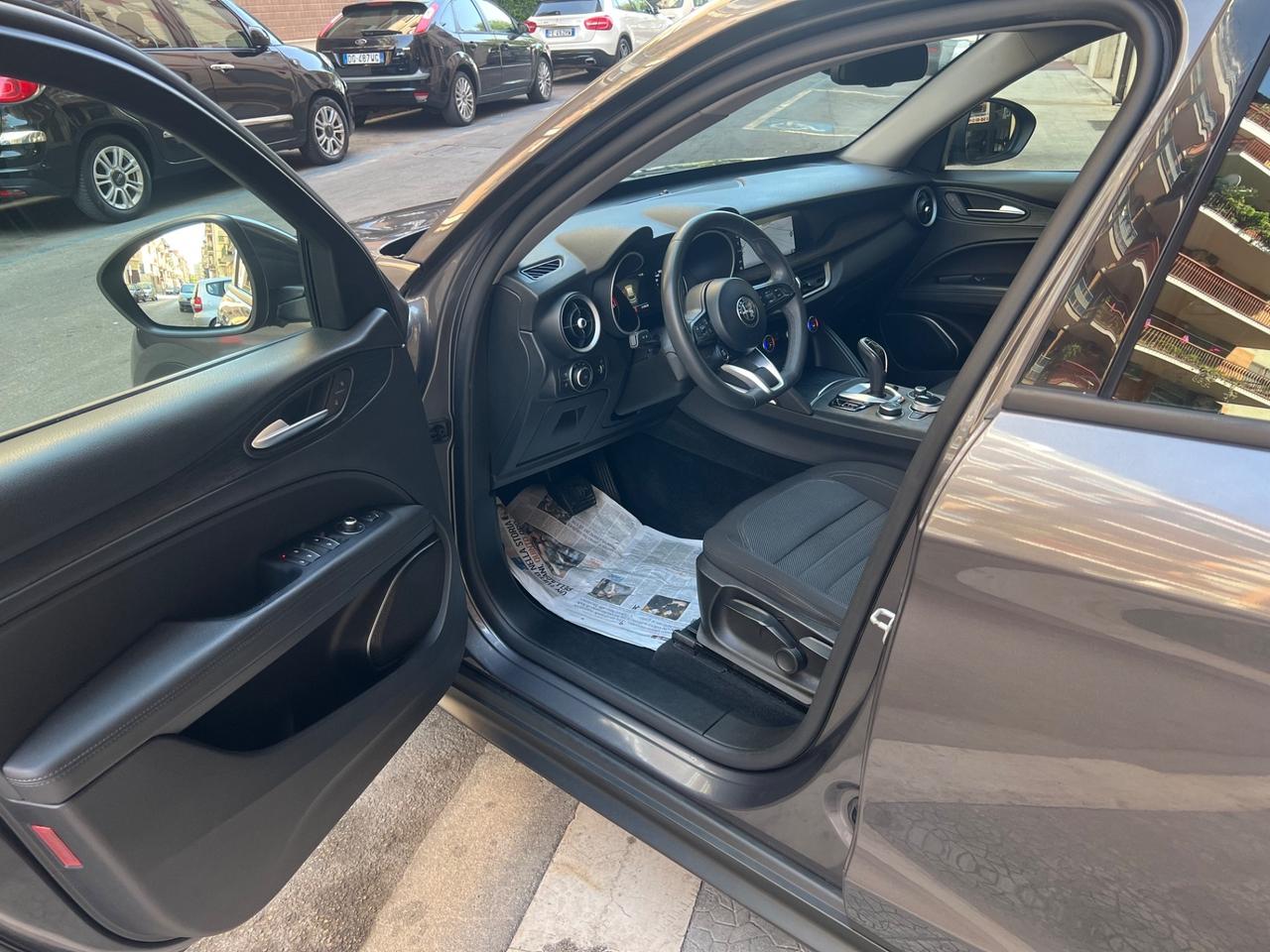 Alfa Romeo Stelvio 2.2 Turbodiesel 190 CV AT8 Q4 Sprint