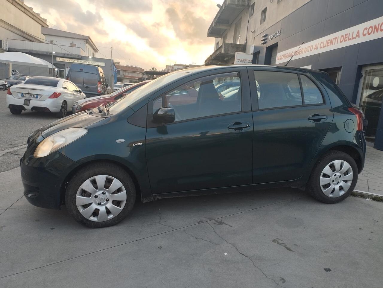 Toyota Yaris 1.4 D-4D 5 porte Sol