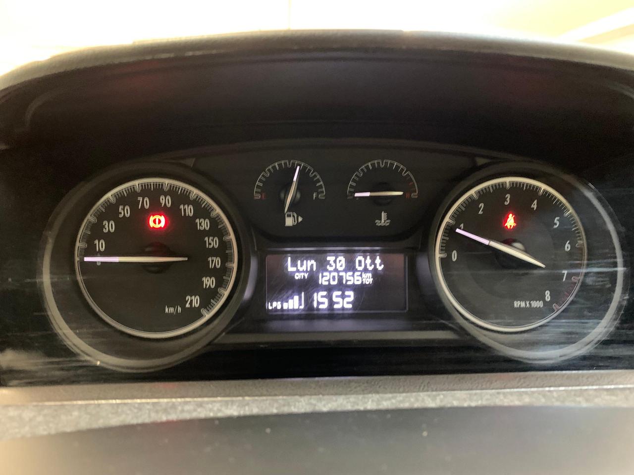 Lancia Ypsilon 1.2 Gold ecochic Gpl 69cv my16