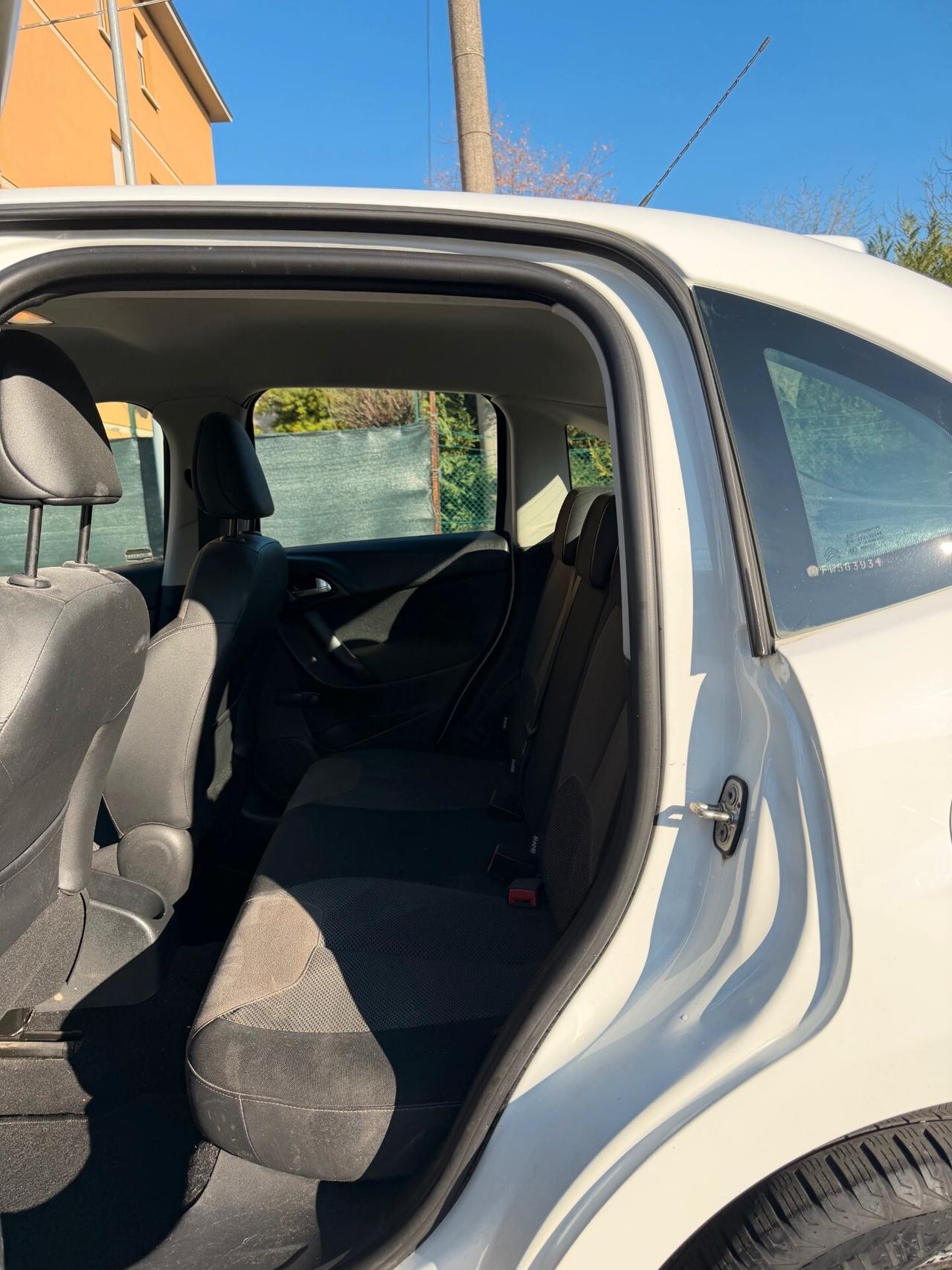 Citroen C3 1.0 - NEOPATENTATI - 12 MESI DI GARANZIA -