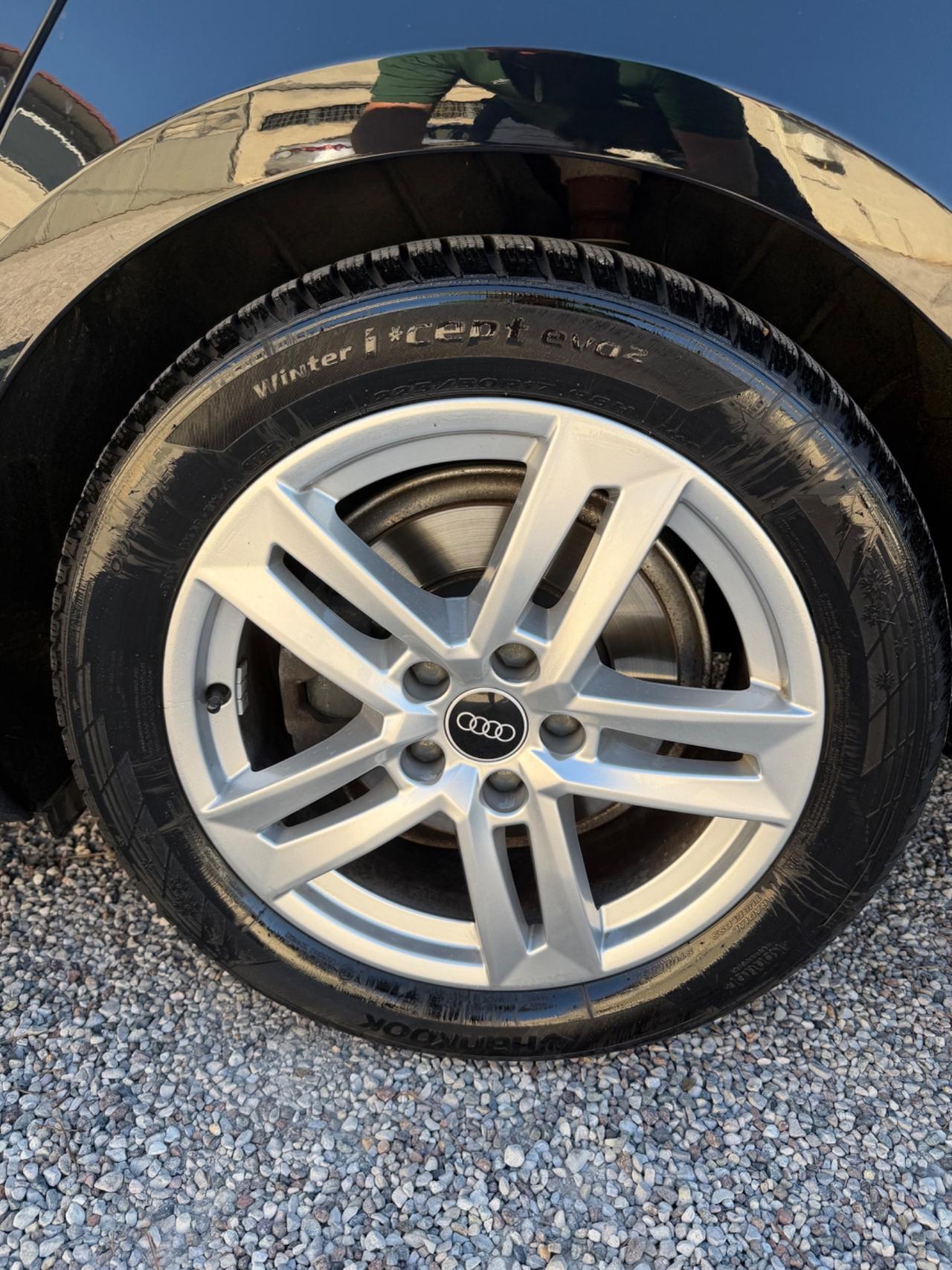 Audi A4 35 TDI/163 CV S tronic line edition