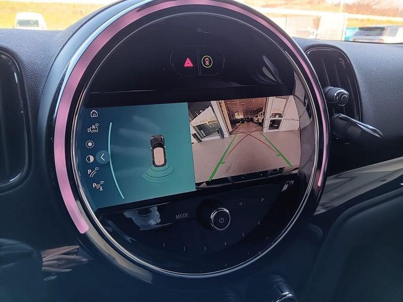 MINI Mini Countryman F60 Mini Countryman 2.0 Cooper D Essential auto