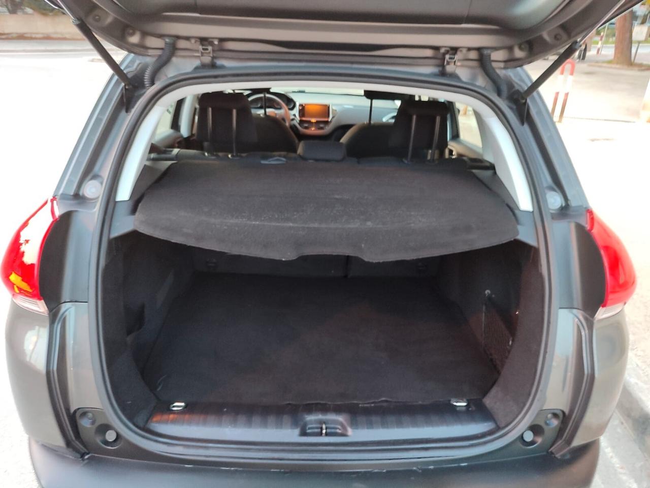 Peugeot 2008 1.6 HDI 75CV (KM 76000)