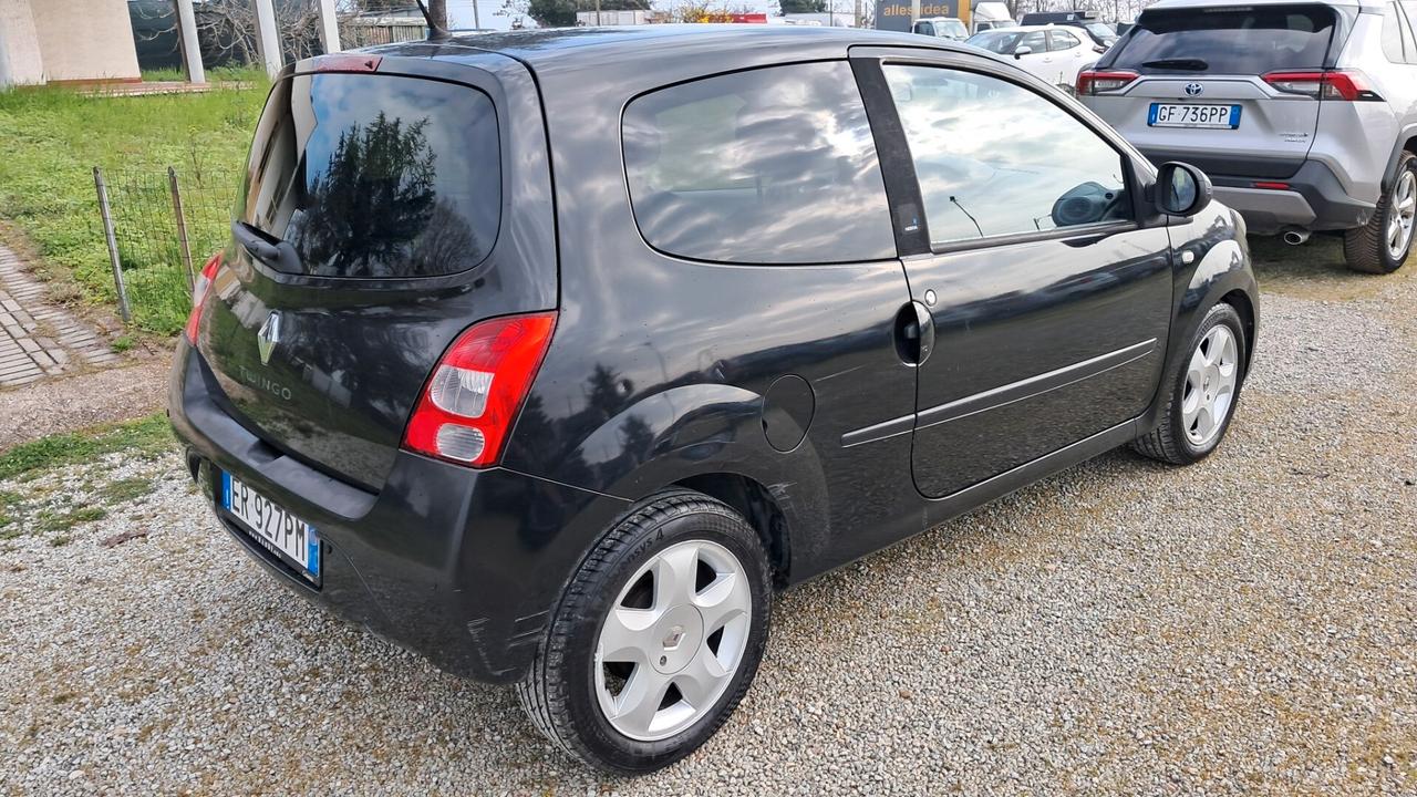 Renault Twingo 1.2 16V Nokia