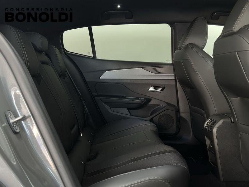 Peugeot 408 GT Hybrid 145 e-DSC6 aut.