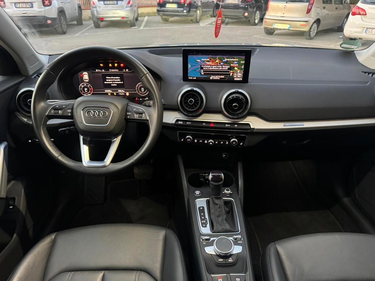 Audi Q2 35 TDI Identity Black Ufficiale Full Optional