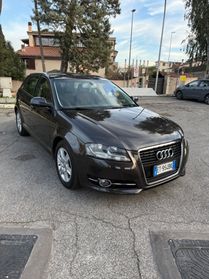 Audi A3 SPB 1.6 TDI 105 CV CR S tronic Attraction