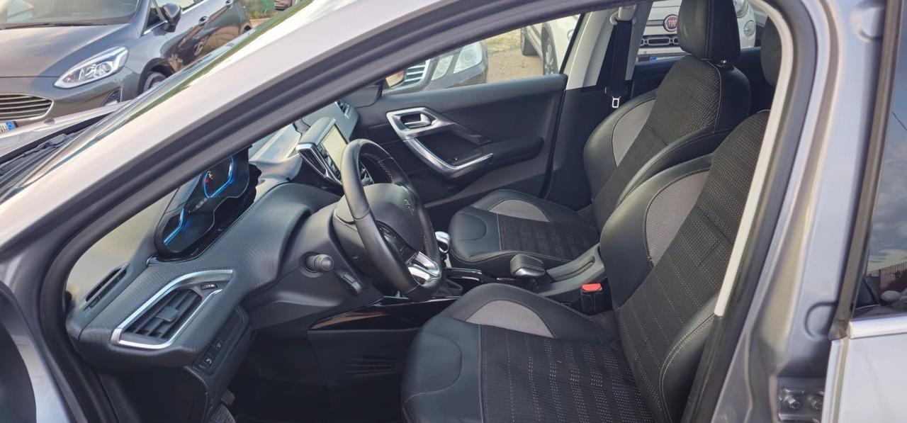 Peugeot 2008 BlueHDi 120 S&S Crossway