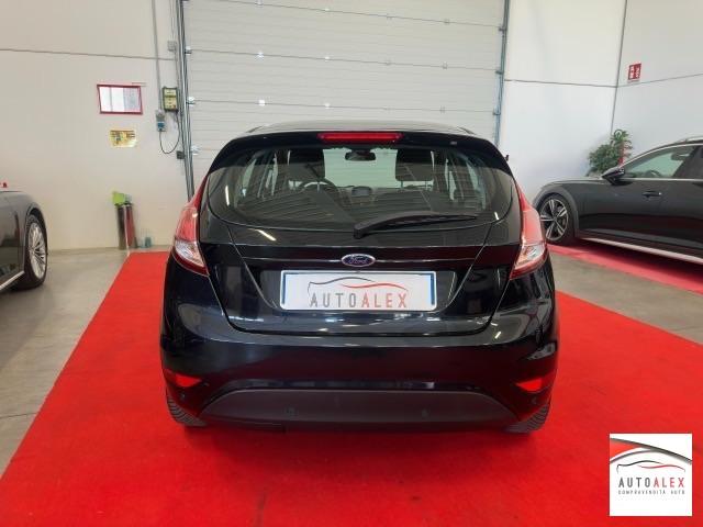 FORD - Fiesta 5p 1.5 tdci econetic 95cv NEOPATENTATI