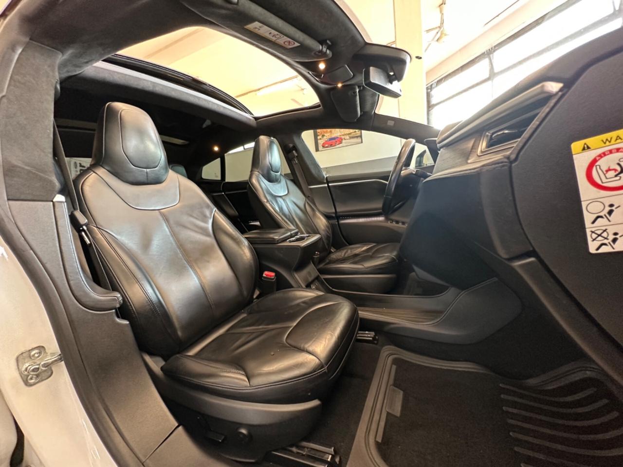 Tesla Model S 85kWh Dual Motor ricariche gratuite