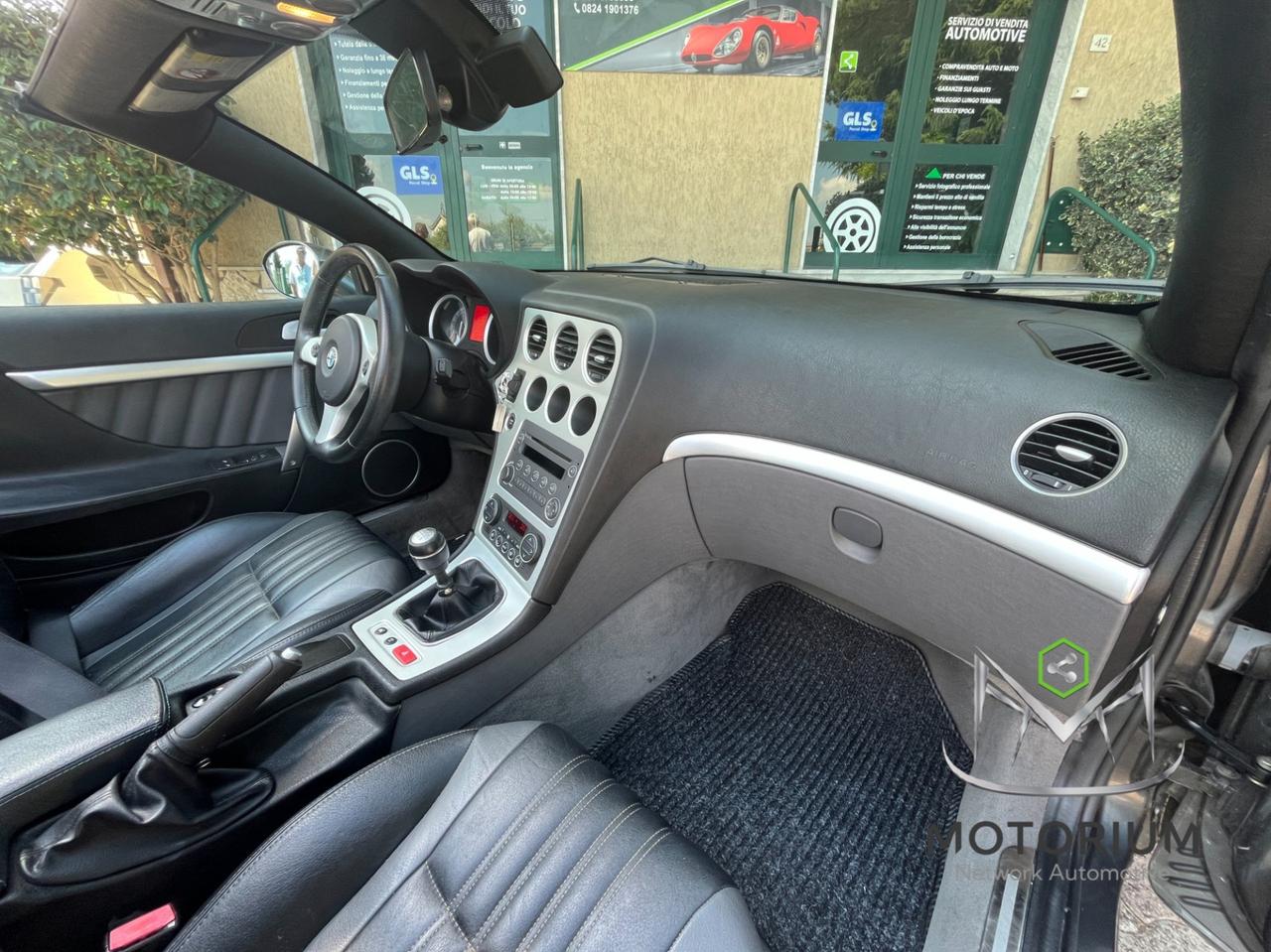 Alfa Romeo Spider 2.4 JTDM 200CV