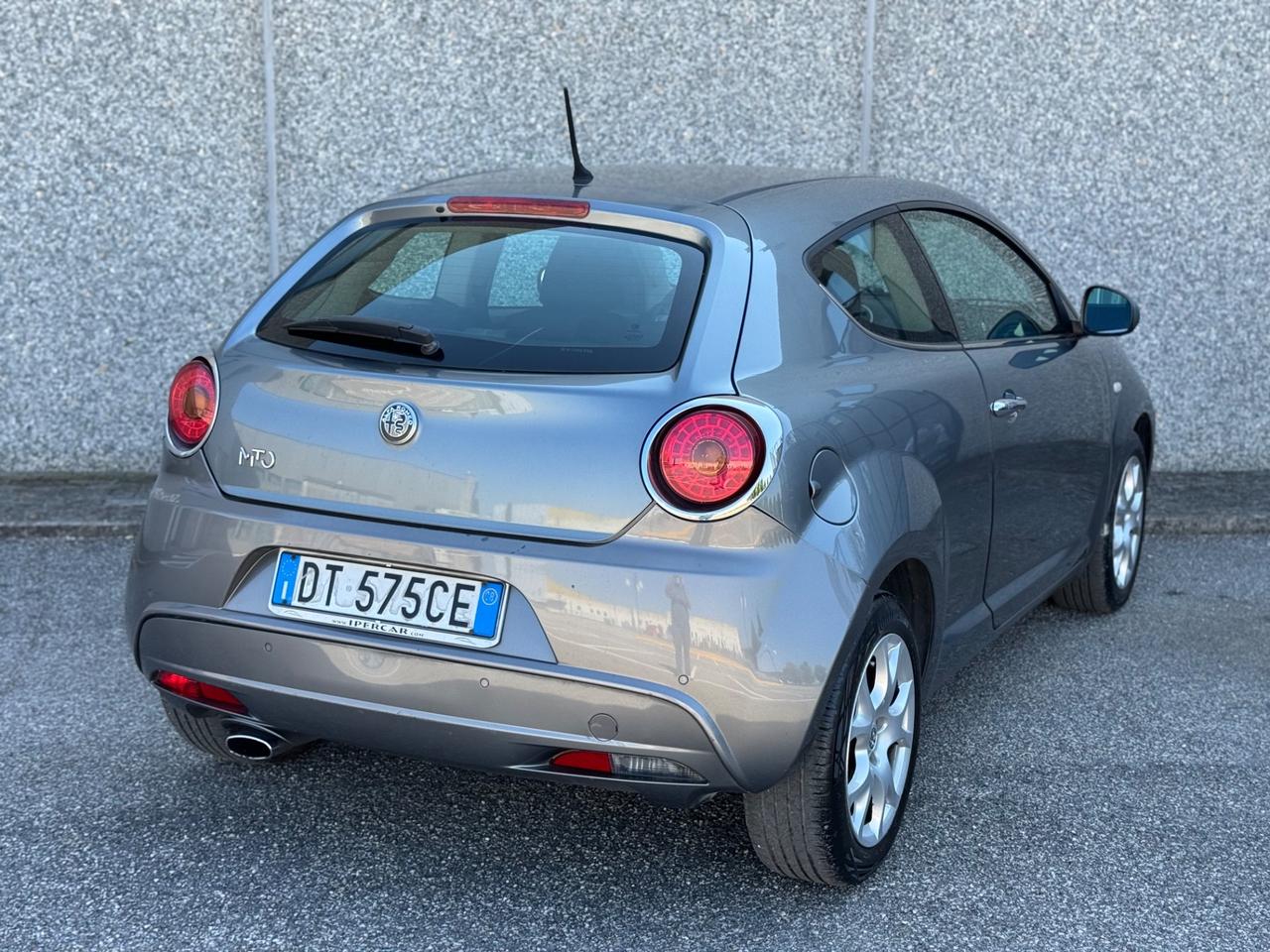 Alfa Romeo Mito 1.6 JTDm 16V 120cv Distinctive Sport