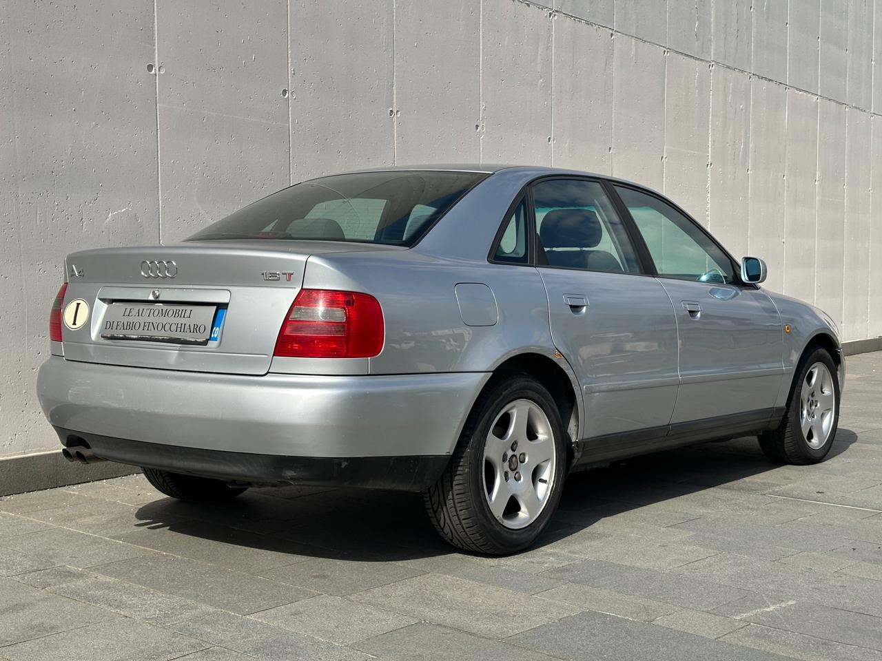 Audi A4 1.8 cat quattro