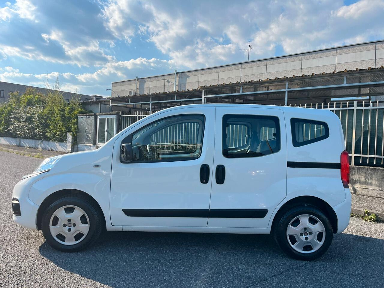 Fiat Qubo 1.3 MJT 80 CV 5 POSTI AUTOVETTURA