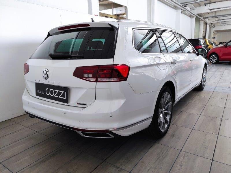 Volkswagen Passat 8ª serie Variant 2.0 TDI SCR 190 CV 4MOTION DSG Executive BMT