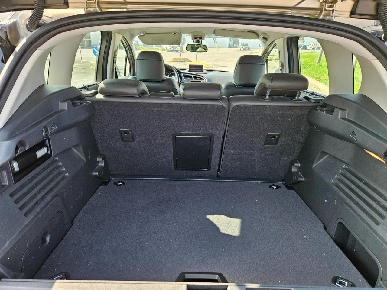 Peugeot 3008 3008 1.6 e-hdi 8v Access (premium) s&s 112cv robot