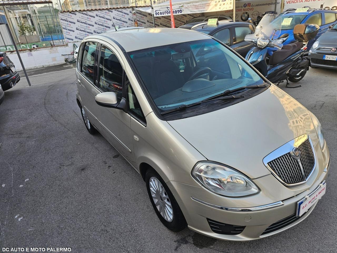 Lancia Musa 1.4 Benzina 77CV. GPL.Permuto.2011
