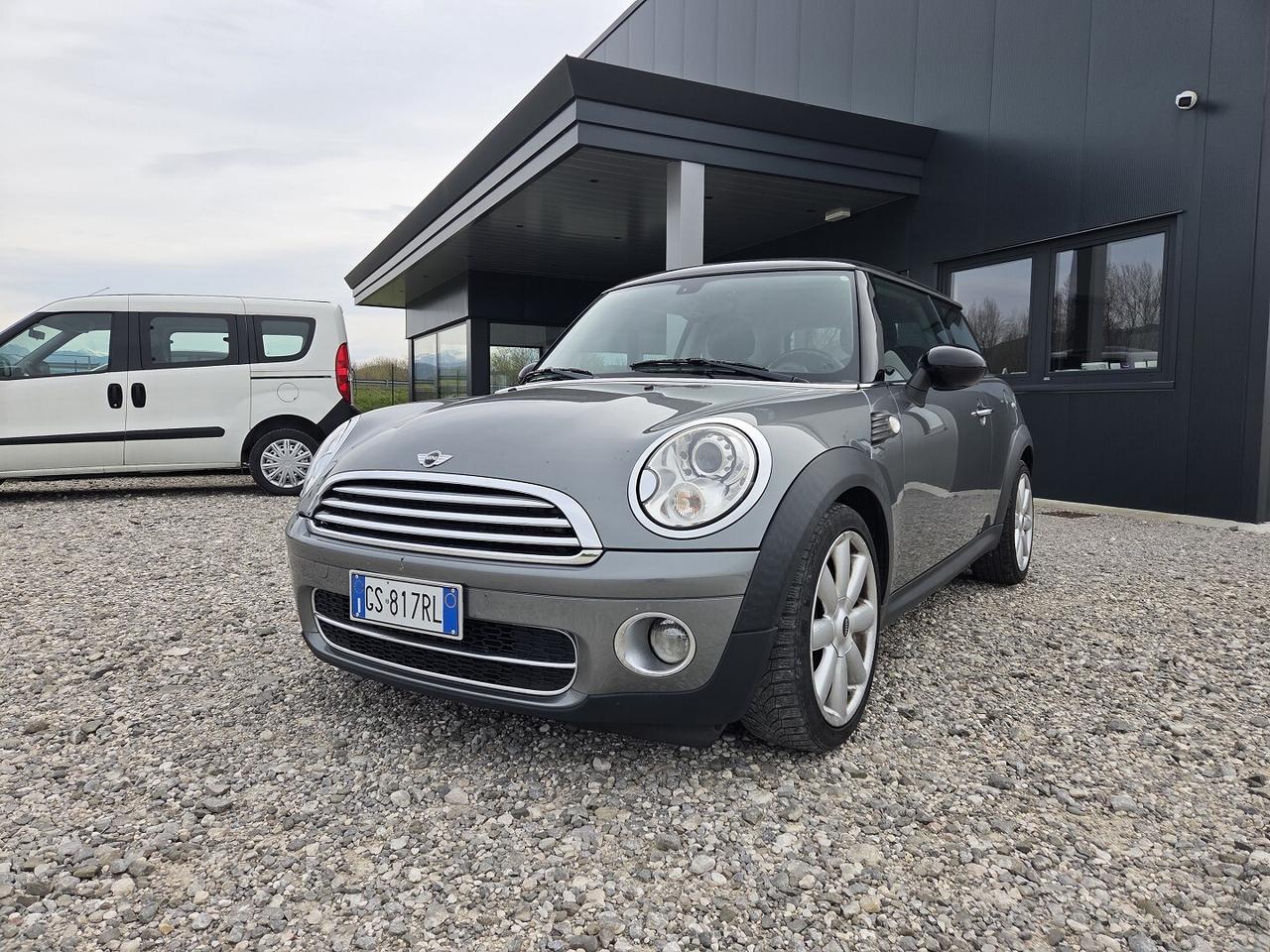 MINI COOPER 1.6D 109CV