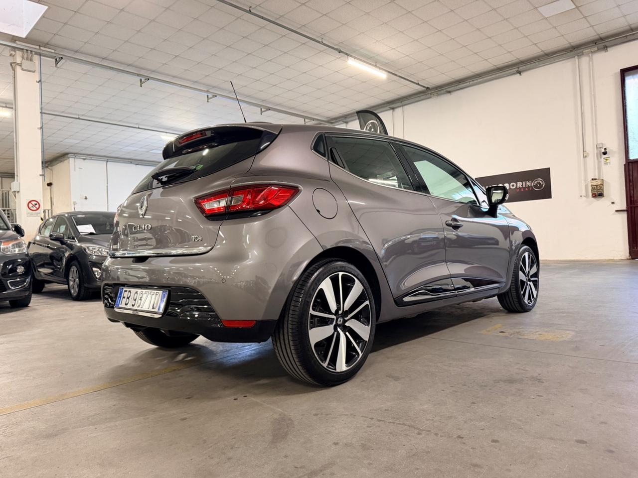 Renault Clio TCe 12V 90CV Start&Stop 5 porte Energy Intens