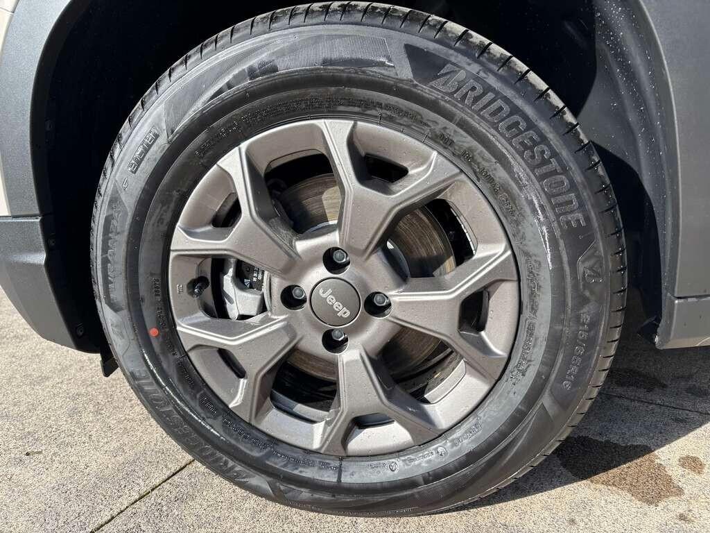 Jeep Avenger 1.2 Turbo MHEV Longitude Automatica IVA ESPOSTA KM 0 Tua a soli 235 Euro al mese