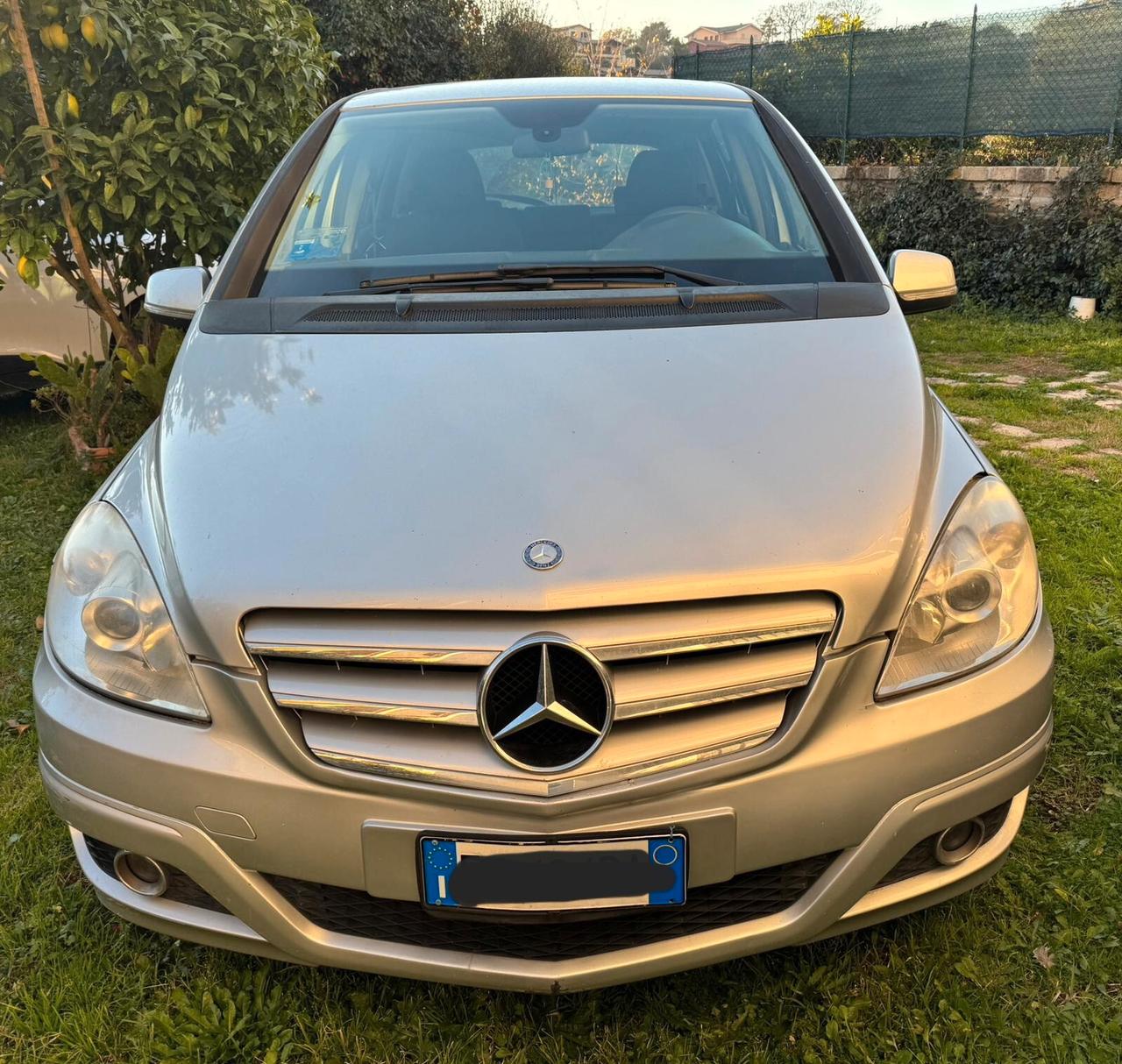 Mercedes-benz B 180 B 180 BlueEFFICIENCY Premium