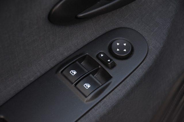 LANCIA Ypsilon 1.0 FireFly 5 p. S&S Hybrid Gold **5 POSTI**