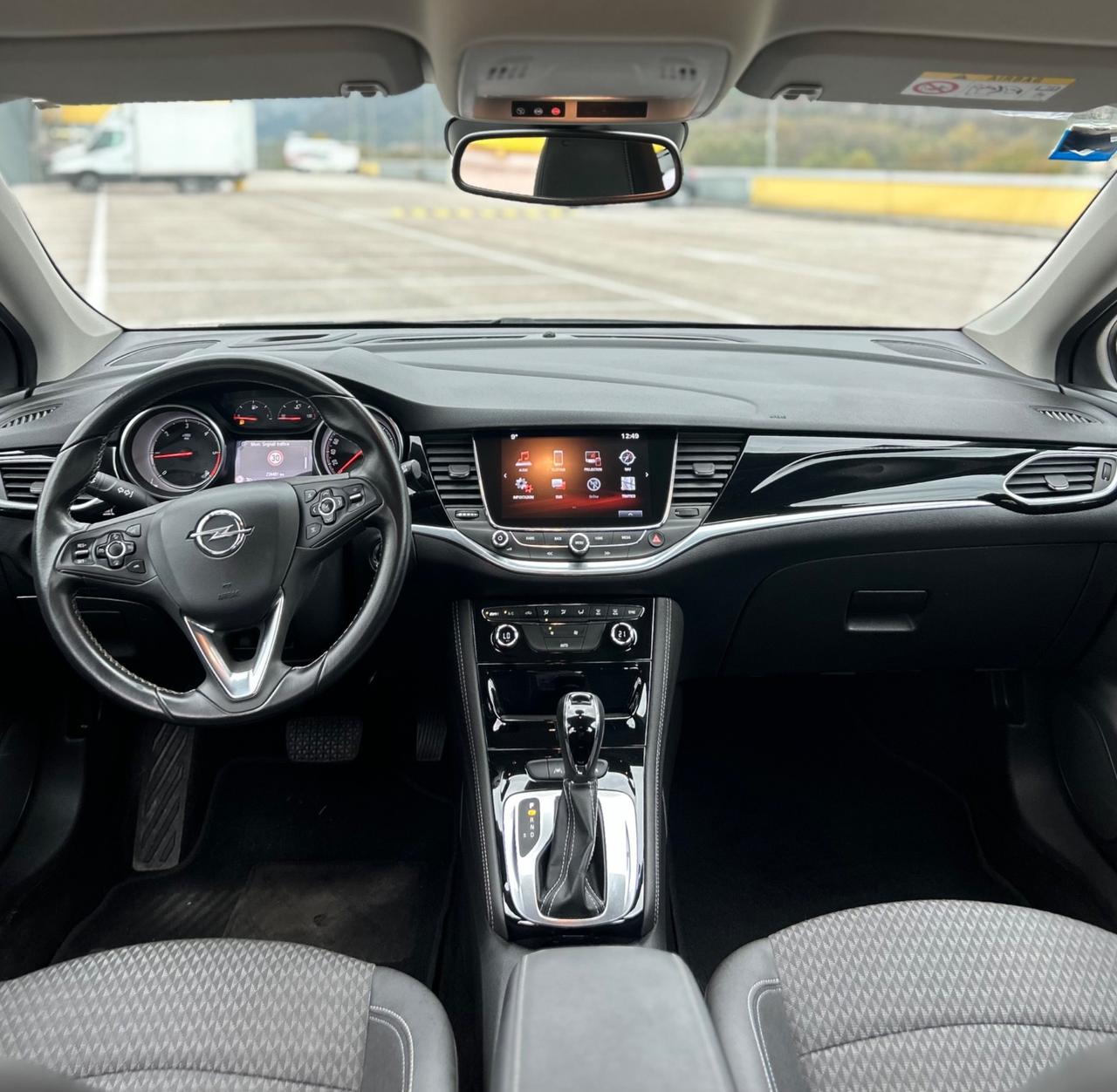 Opel Astra Sports Tourer FULL OPT. Gancio Traino