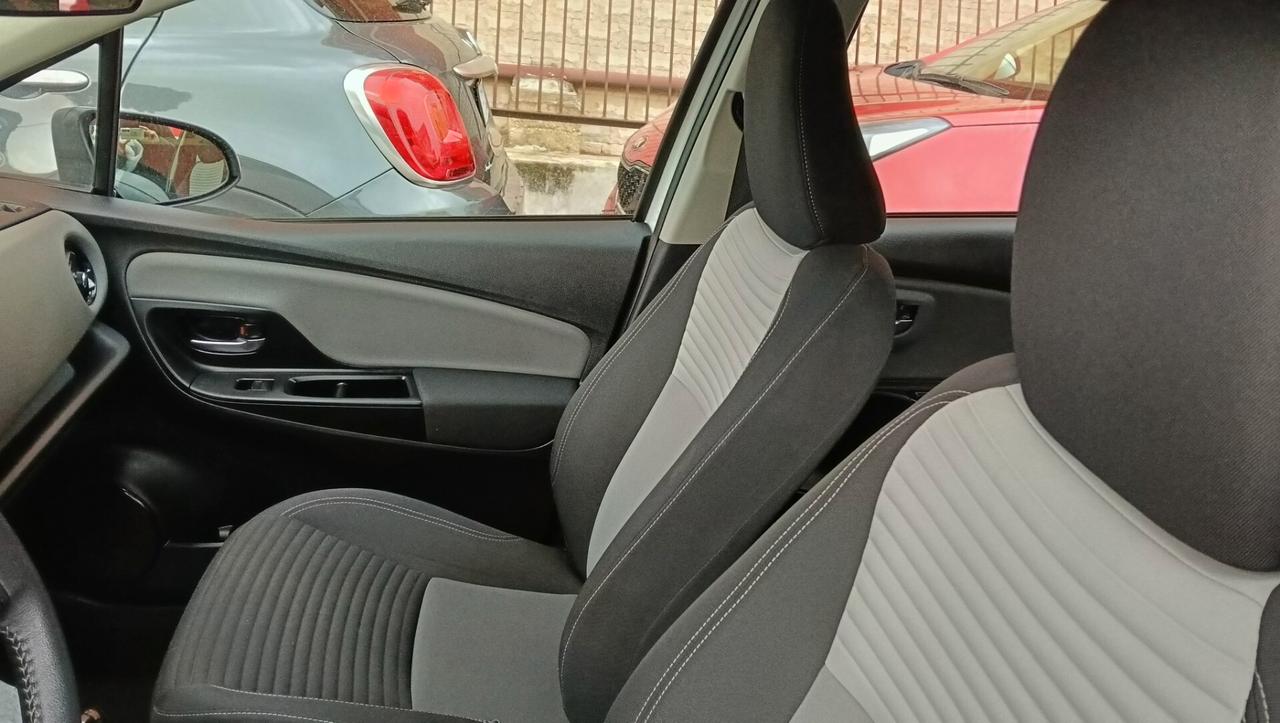 TOYOTA YARIS 1.5 HYBRID-AUTO-PREZZO PROMO!