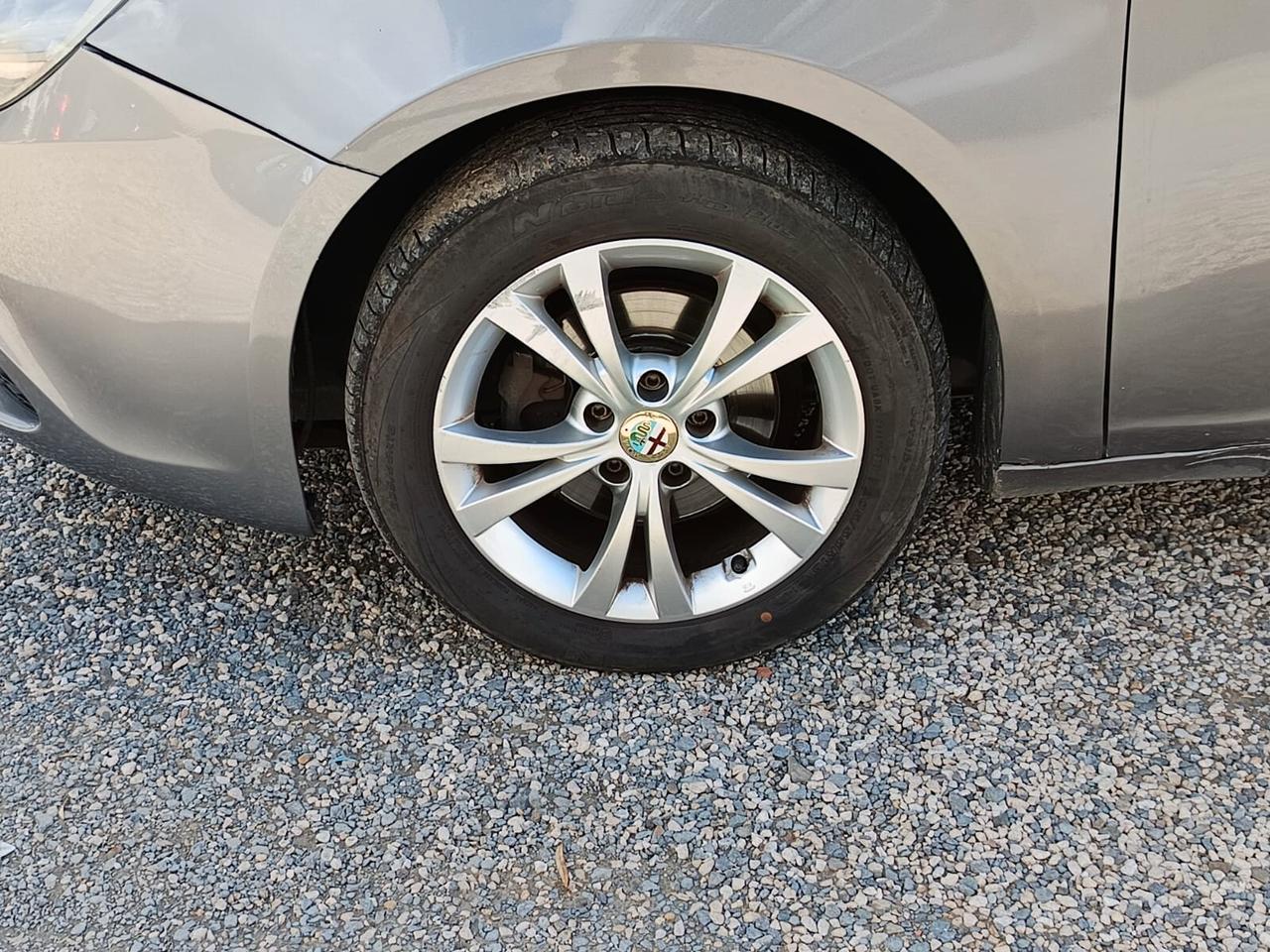 Alfa Romeo Giulietta 2016 - 1.6 JTDm-2 120 CV Lb automobili