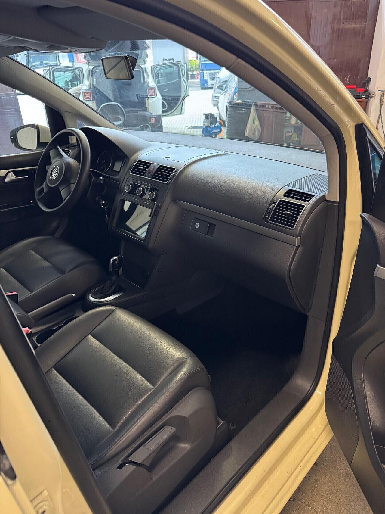 Volkswagen Touran 2.0TDI 7POSTI