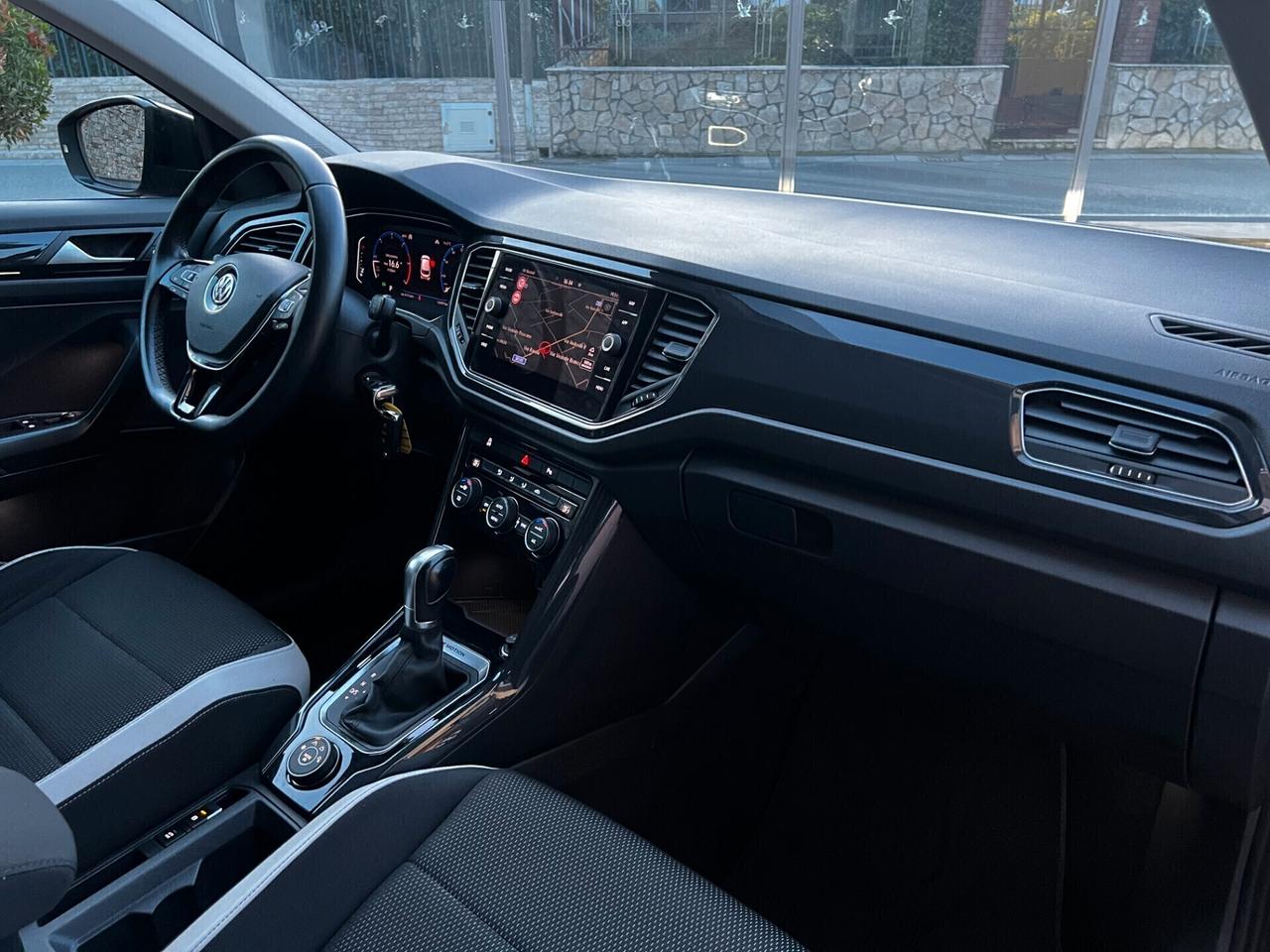 Volkswagen T-Roc 2.0 TDI 150 CV DSG 4MOTION-FULL