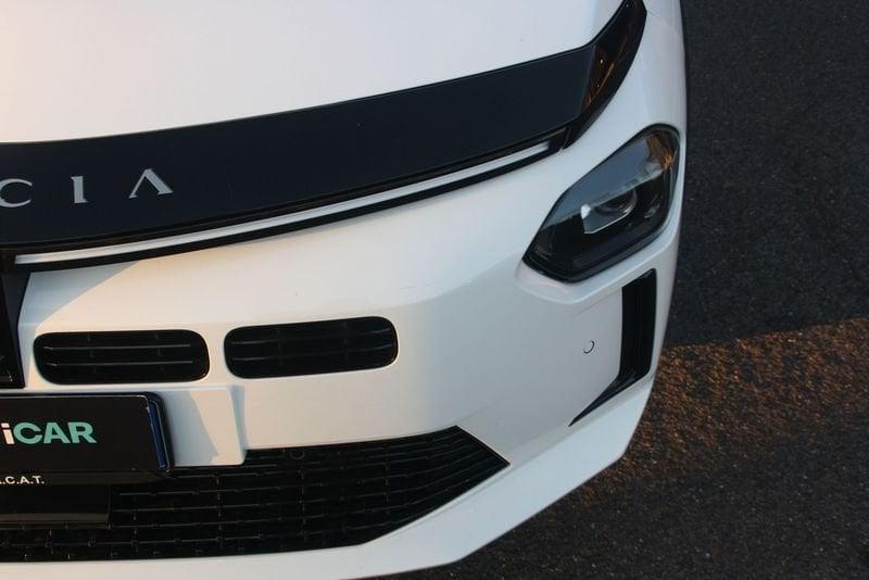 Lancia Ypsilon Ypsilon Hybrid e-DCT LX