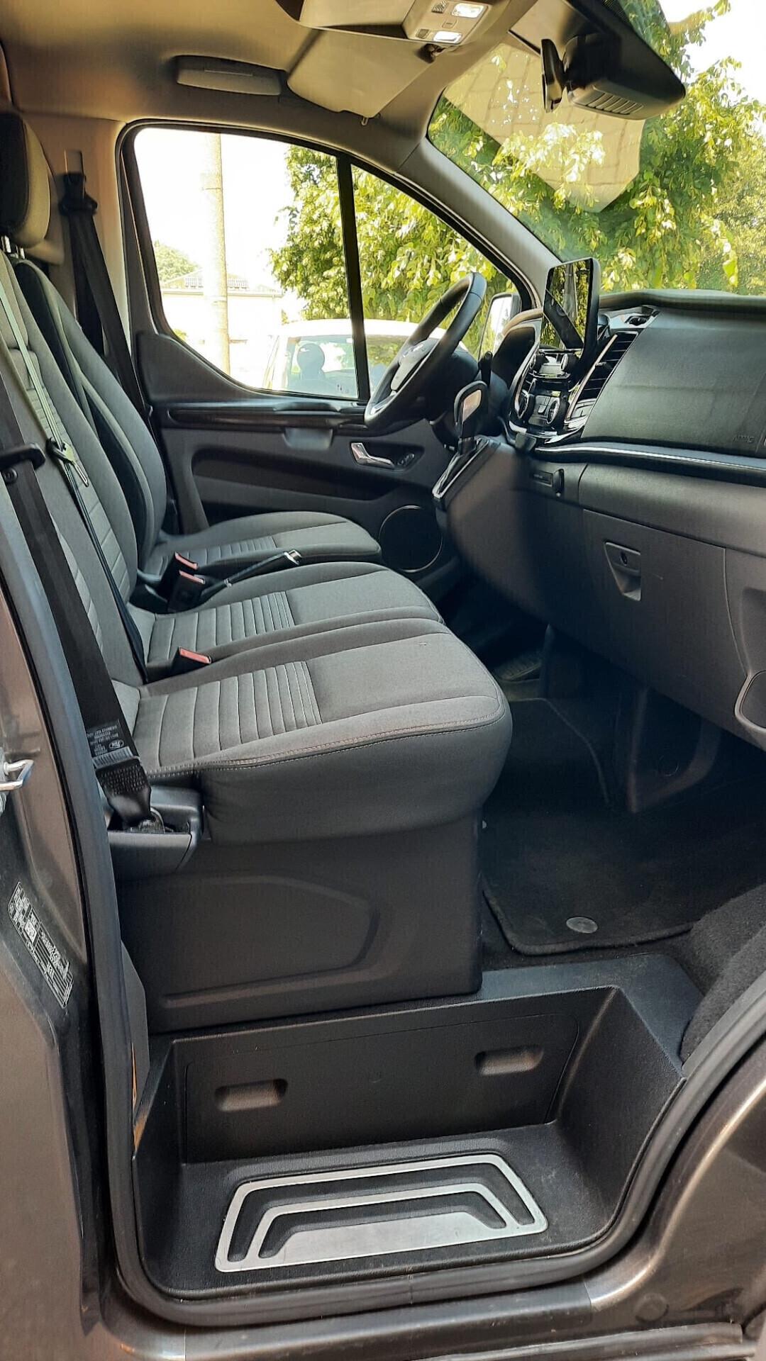 Ford Tourneo Custom 320 2.0 EcoBlue 130CV aut. PL Trend
