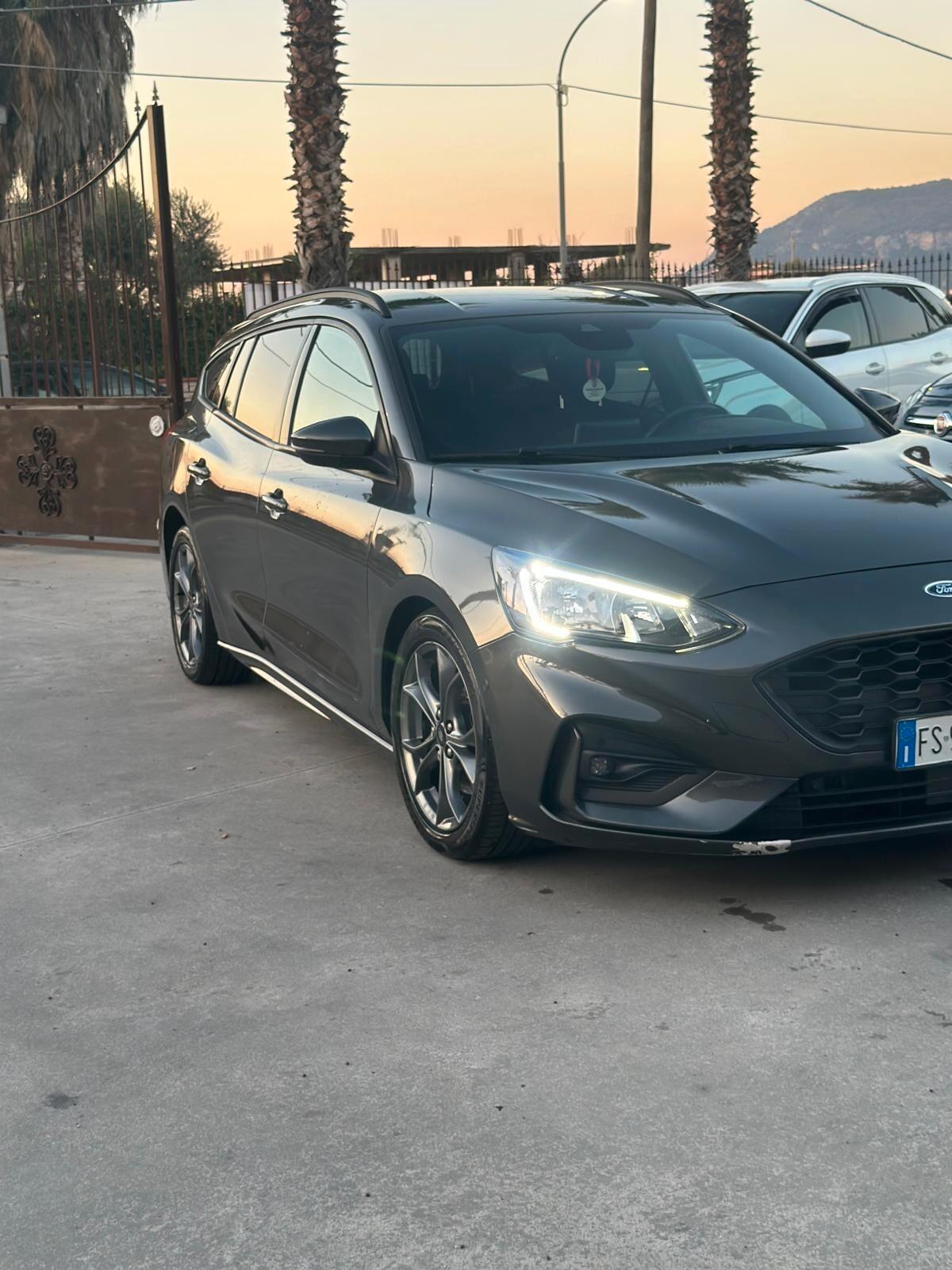 Ford Focus 1.5 EcoBlue 120 CV automatico SW Vignale Co-Pilot