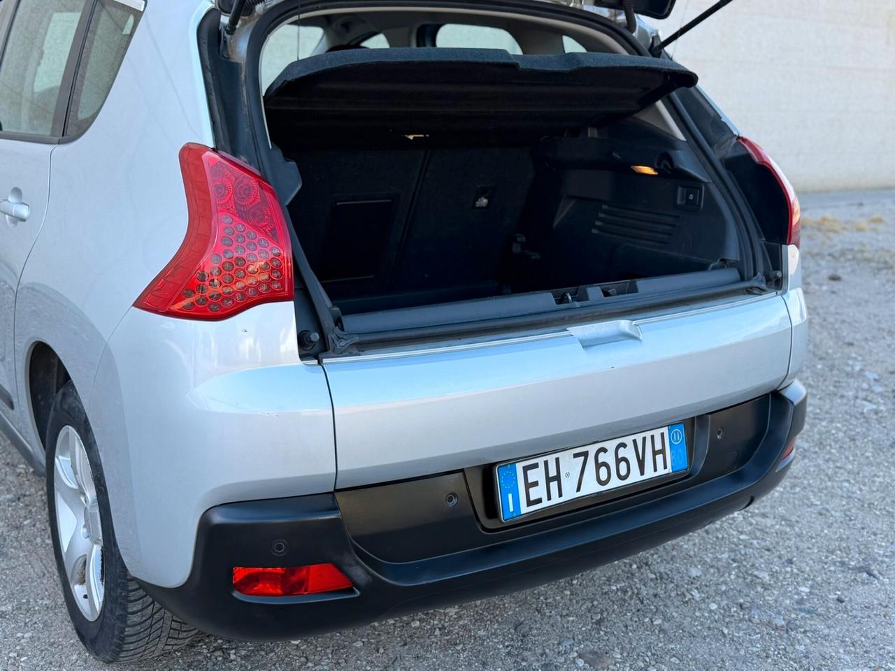 Peugeot 3008 1.6 HDi 112CV Automatico