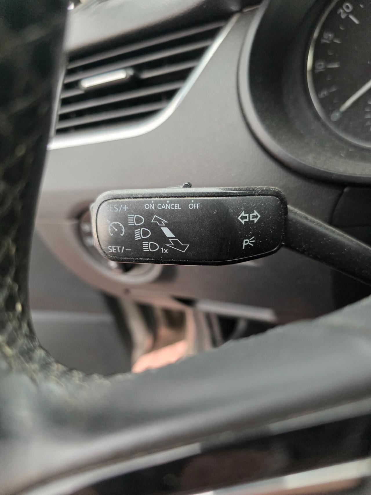 Skoda Octavia 1.6 TDI CR 105CV DSG full